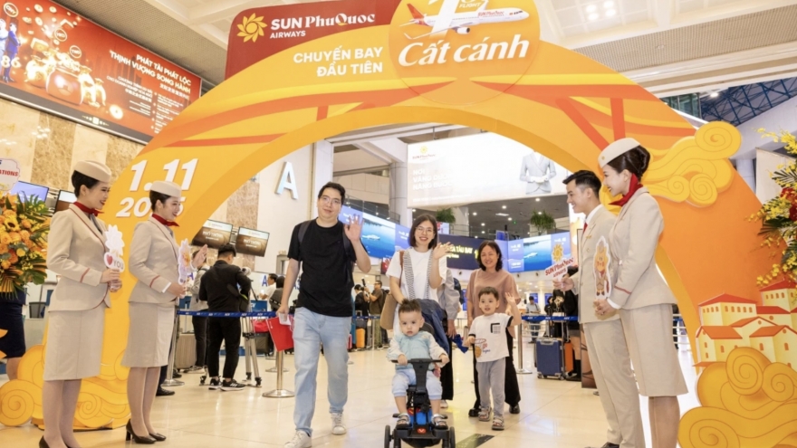 Sun PhuQuoc Airways inaugural flight carries 220 passengers to Phu Quoc